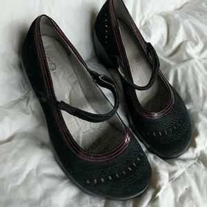 COPY - Black heeled maryjane mules